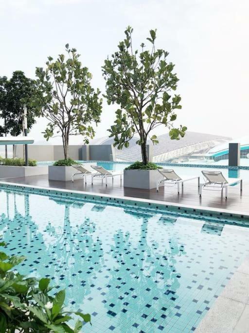 Adore Homestay@Emira Seksyen 13 Shah Alam, Msu, Stadium, Aeon Mall Exterior foto